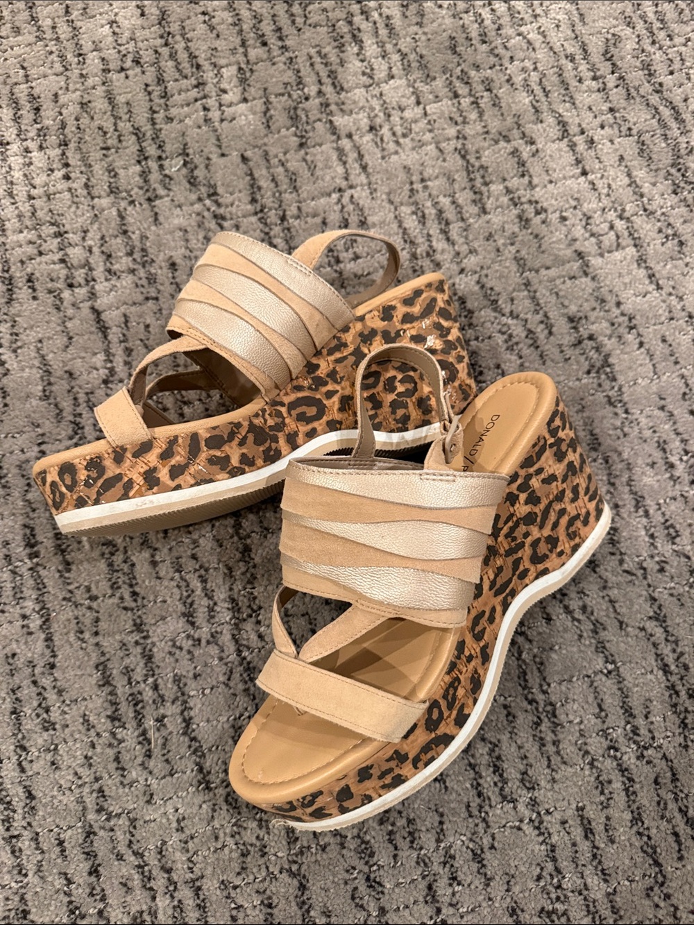 Donald J. Pliner Tan Strappy Wedge Sandals with Leopard-Print Platform size 7.5